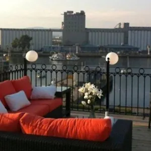 Apartment Les Immeubles Charlevoix Le Quai St Andre 1177, Quebec City